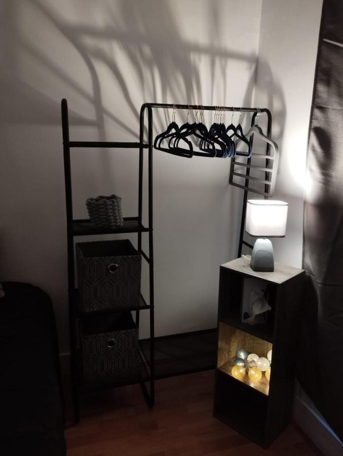 Parisian Vibes A Clichy Appartement Kamer foto